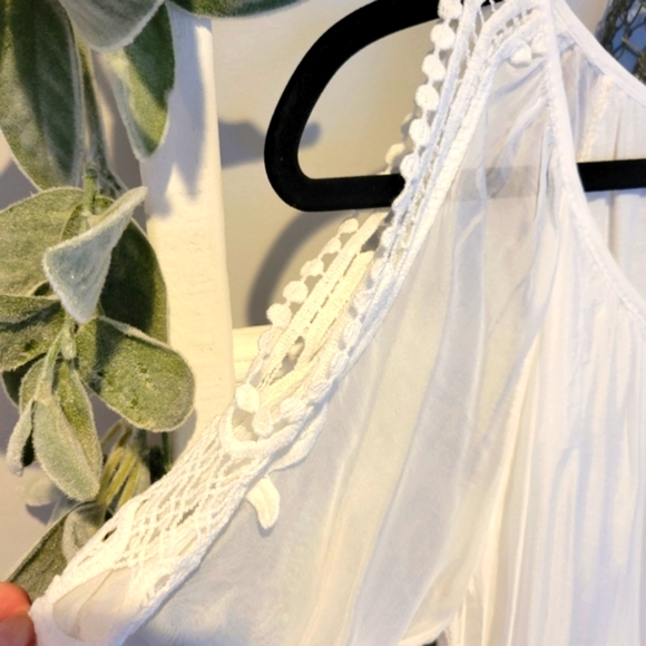 NWT! Le Marais Paris Top! - Picture 2 of 9